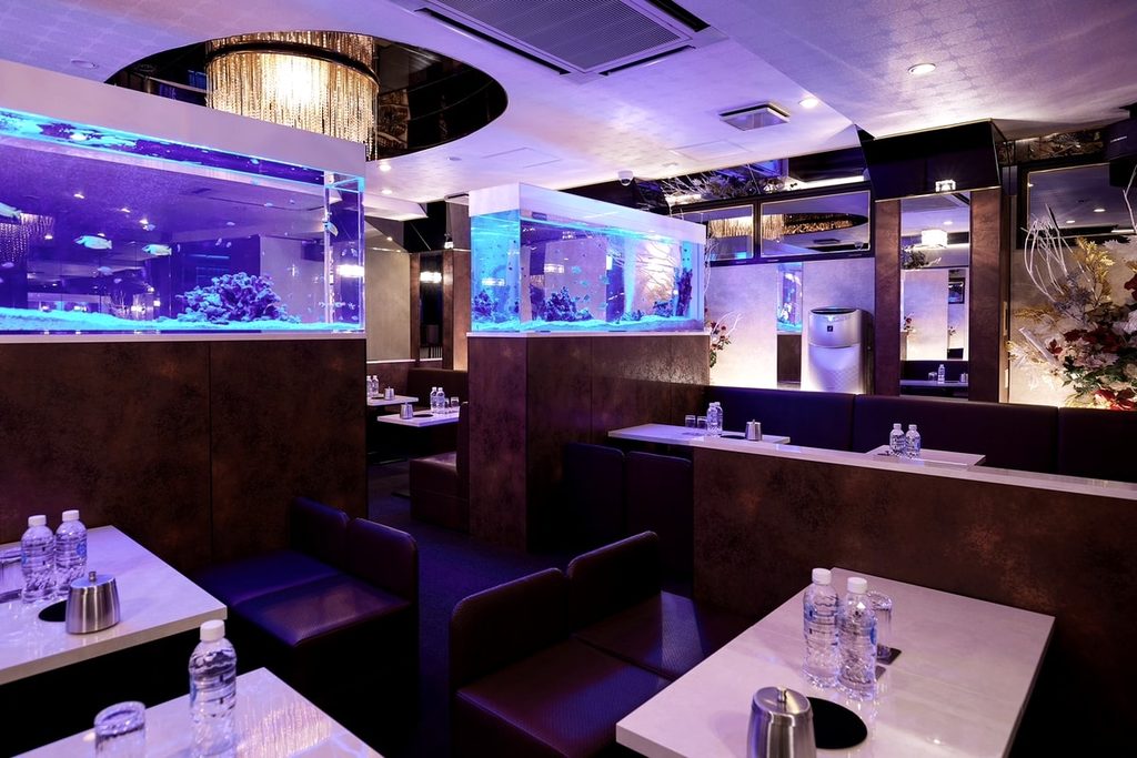 店内 Box Seat